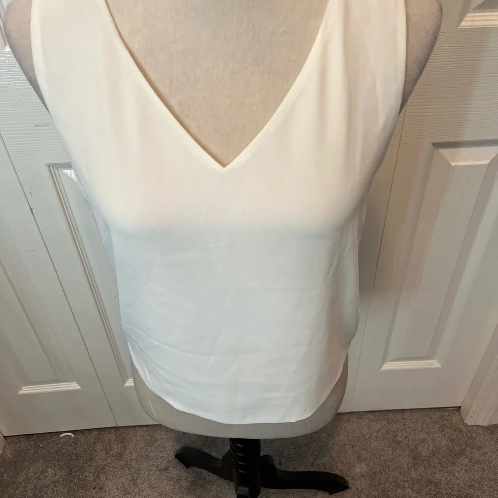 Babaton from Aritizia size S Elegant White Sleeveless Top - Picture 13 of 15